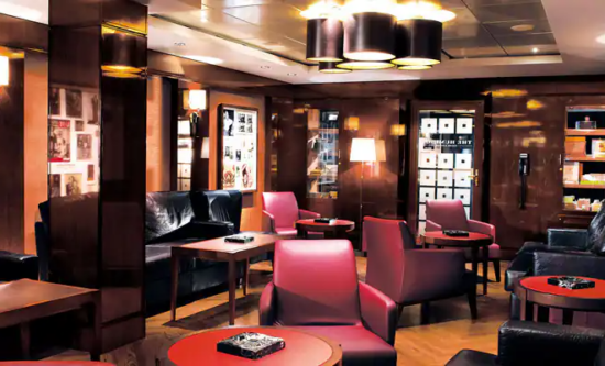 Humidor Cigar Lounge